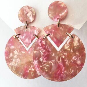 My Style Pearlescent Confetti Acetate Earrings Round Pie Cut Pink Peach